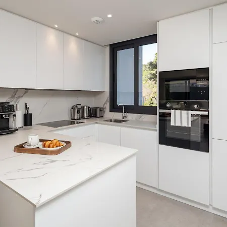 Apartment Luxury With A Private Garden
