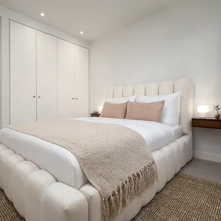 Apartment Luxury With A Private Garden *
