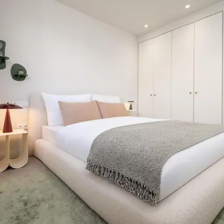 Luxury With A Private Garden Apartment Estepona