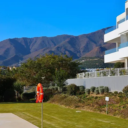 Apartment Luxury With A Private Garden Estepona