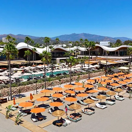 Luxury With A Private Garden * Estepona